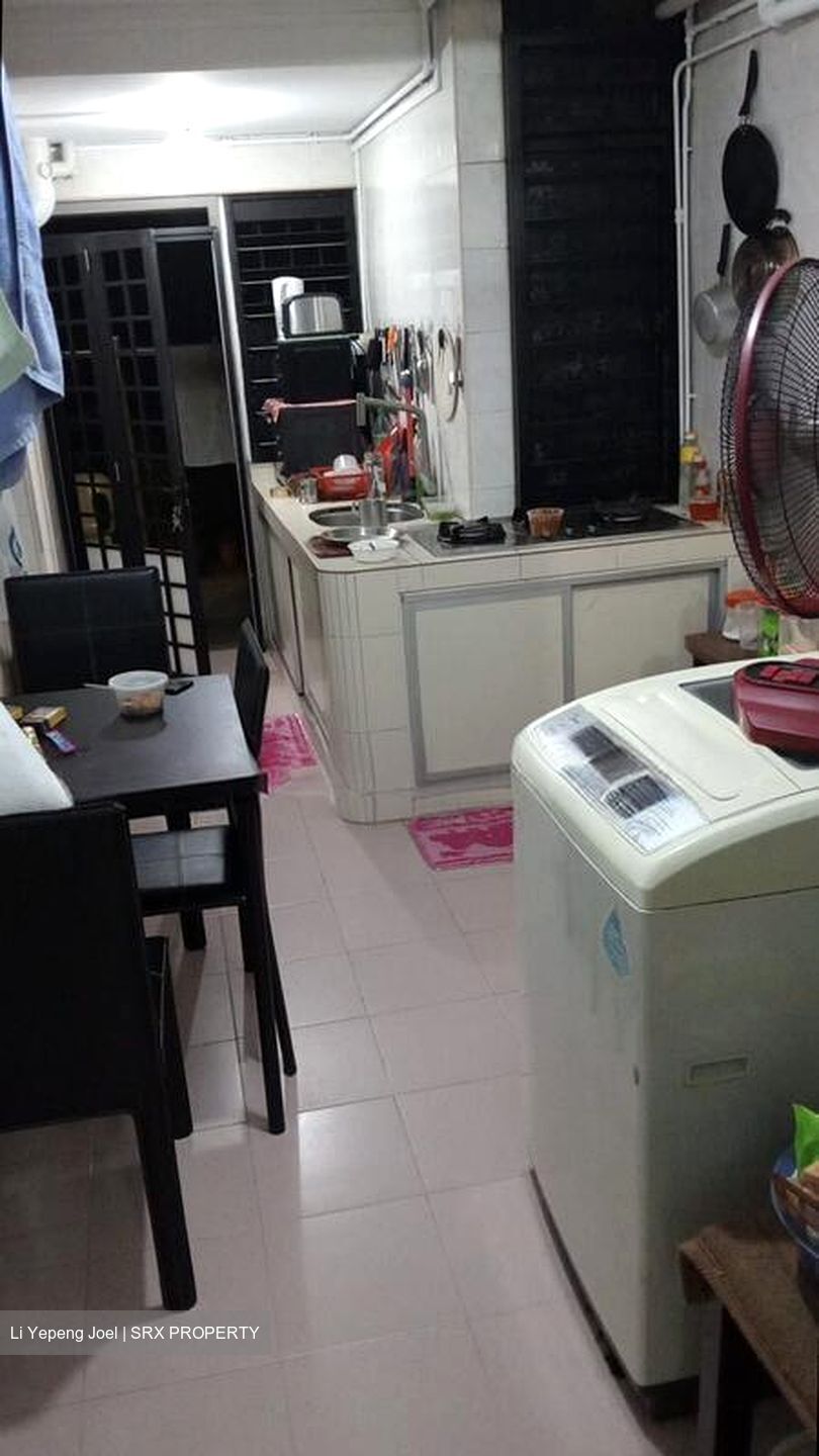 Blk 98 Crescent View (Queenstown), HDB 3 Rooms #503857141